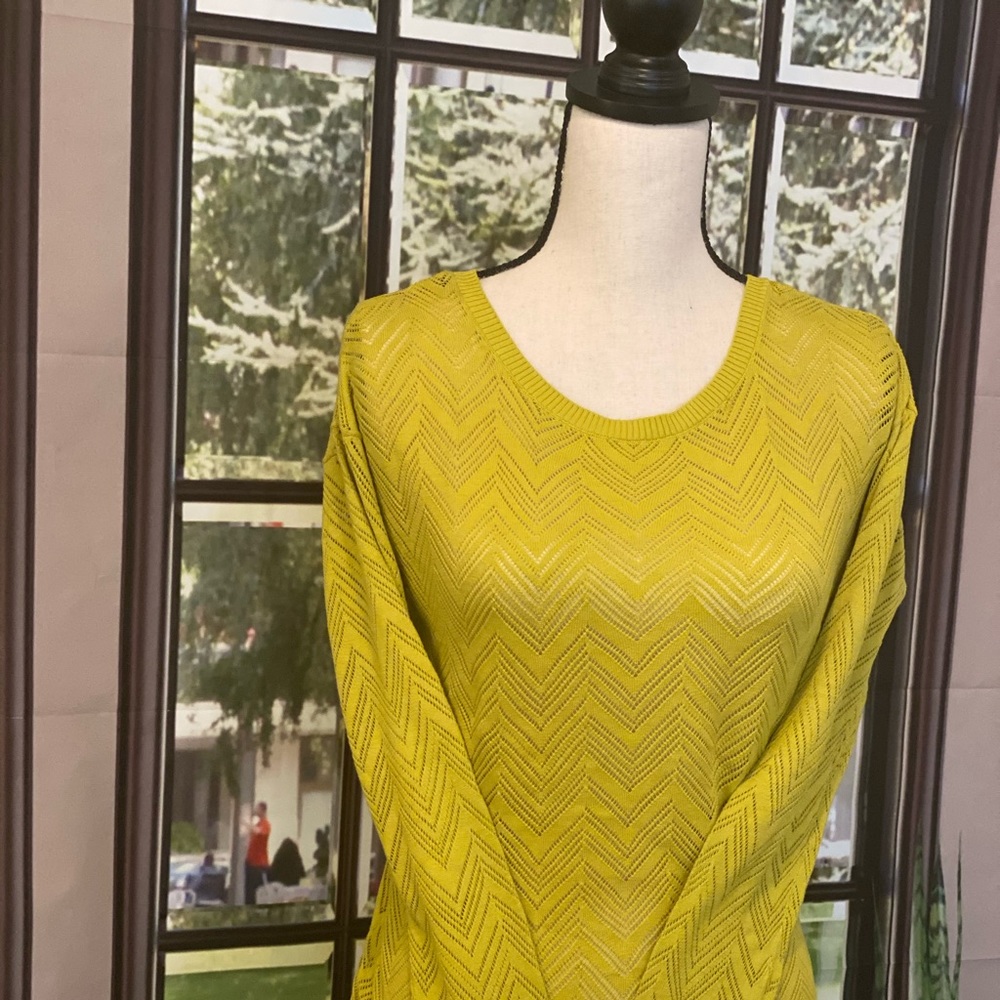 LOFT Springtime Sweater - Picture 7 of 9